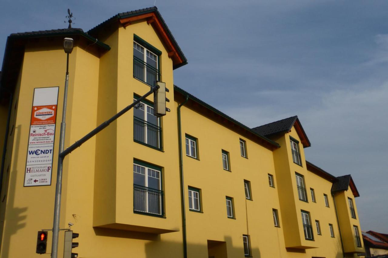 Schoene Und Helle Deutsch-Wagram Wohnungen Exterior photo